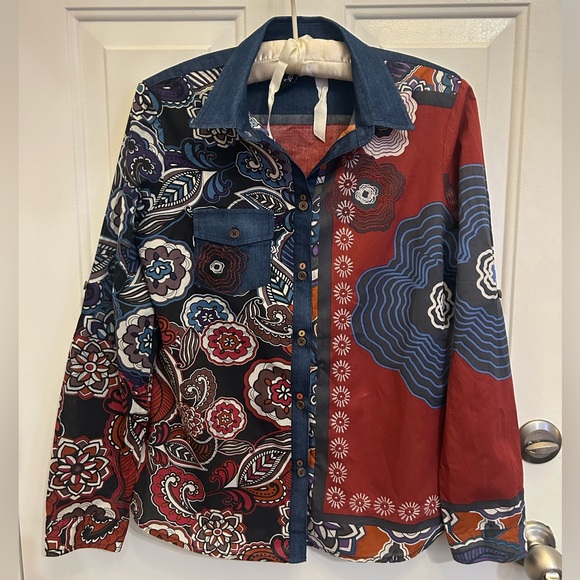 💙Desigual Patchwork Boho Western Embroidered Button-Down Shirt - Size M  2016 - Picture 3 of 16